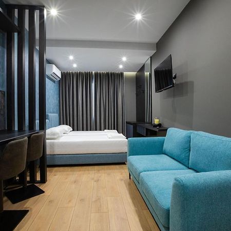 Dea'S Apartaments Тирана Экстерьер фото