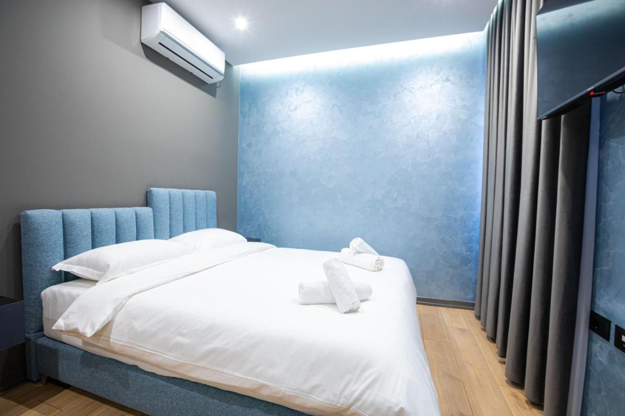 Dea'S Apartaments Тирана Экстерьер фото